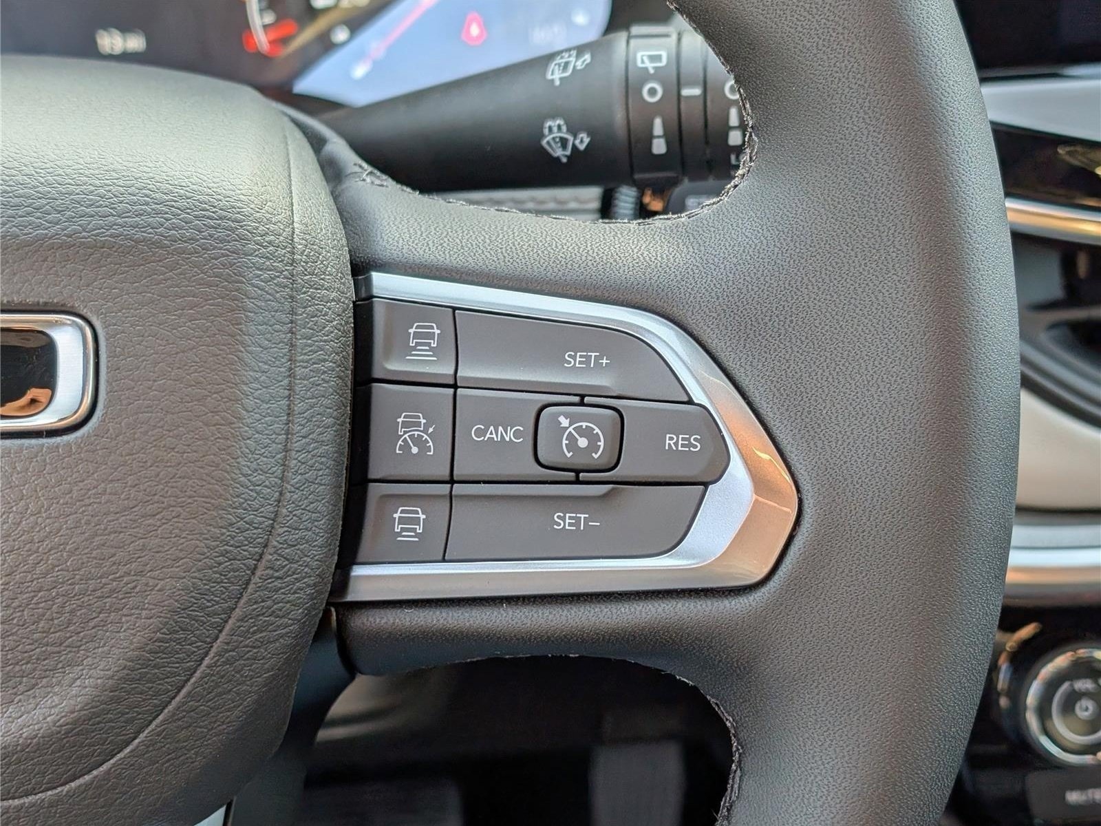 New 2026 Jeep Compass Limited AWD/4WD image 18