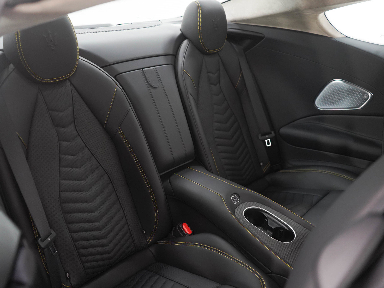 Used 2024 Maserati GranTurismo Trofeo AWD/4WD image 11