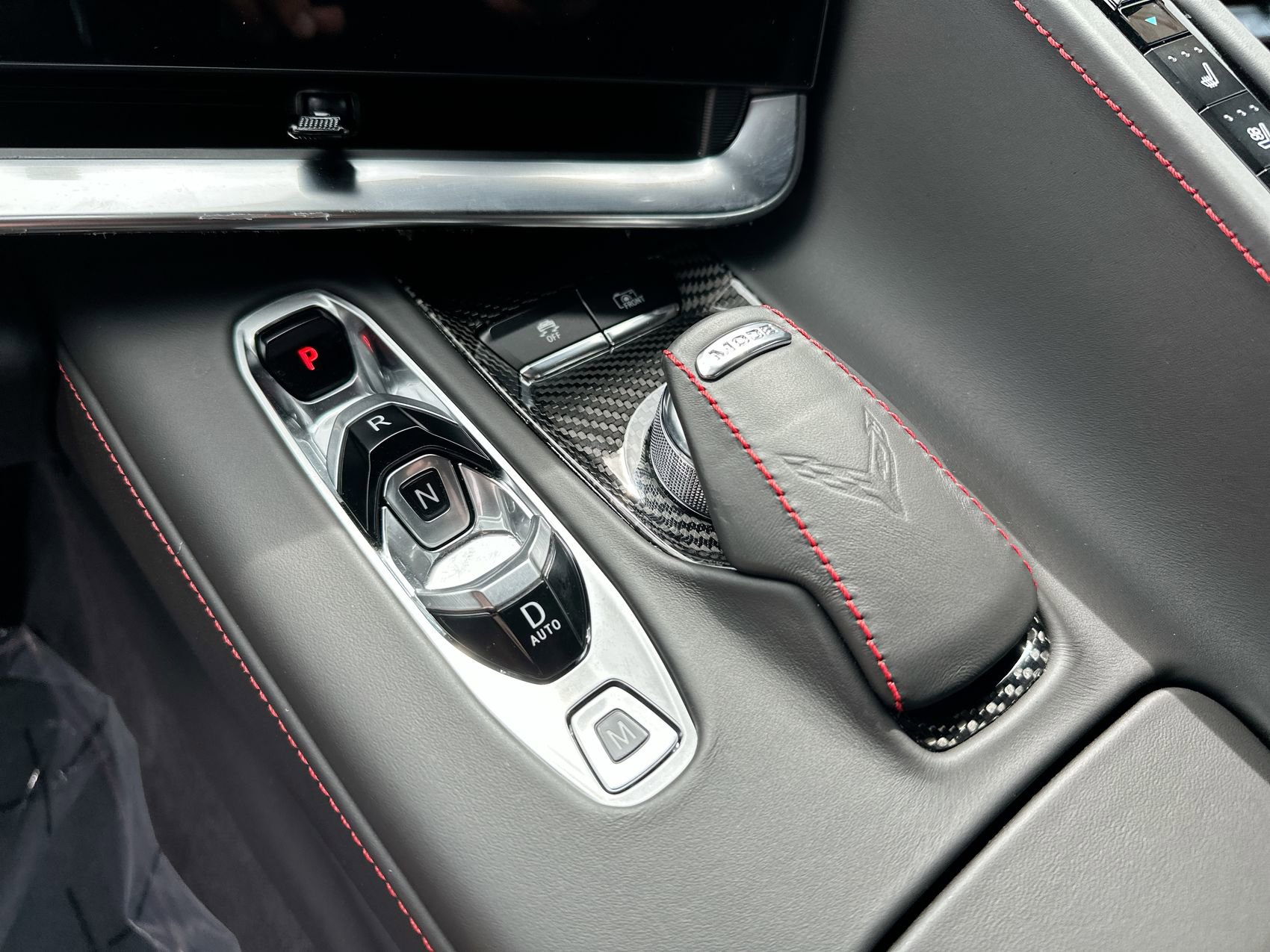 Used 2020 Chevrolet Corvette Stingray Premium Cpe w/ 3LT Preferred Equipment Group image 20