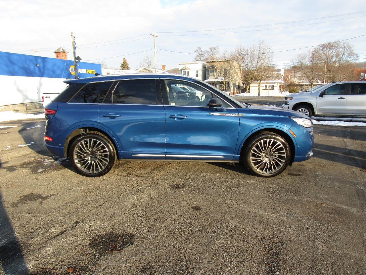 Used 2020 Lincoln Corsair Reserve w/ Equipment Group 201A image 8