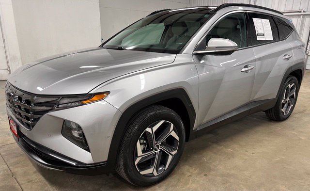 Used 2023 Hyundai Tucson Limited AWD/4WD image 3