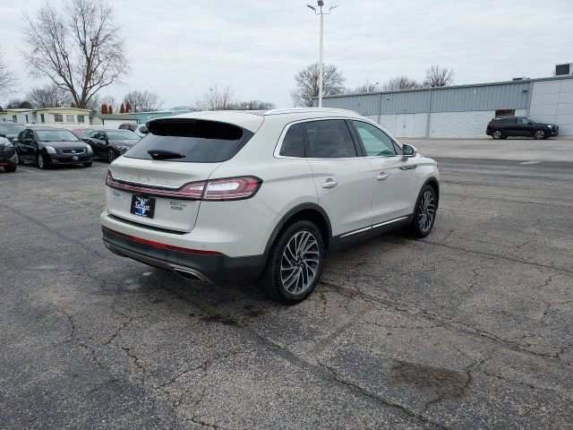 Used 2019 Lincoln Nautilus Reserve AWD/4WD image 3