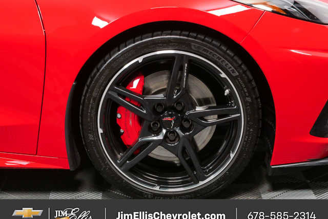 Used 2021 Chevrolet Corvette Stingray Premium Cpe w/ Z51 Performance Package RWD image 39