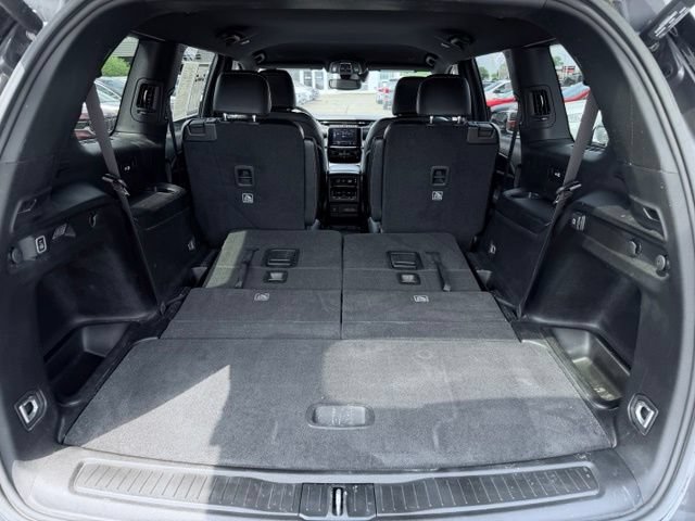 Used 2023 Jeep Grand Cherokee L Laredo AWD/4WD image 11