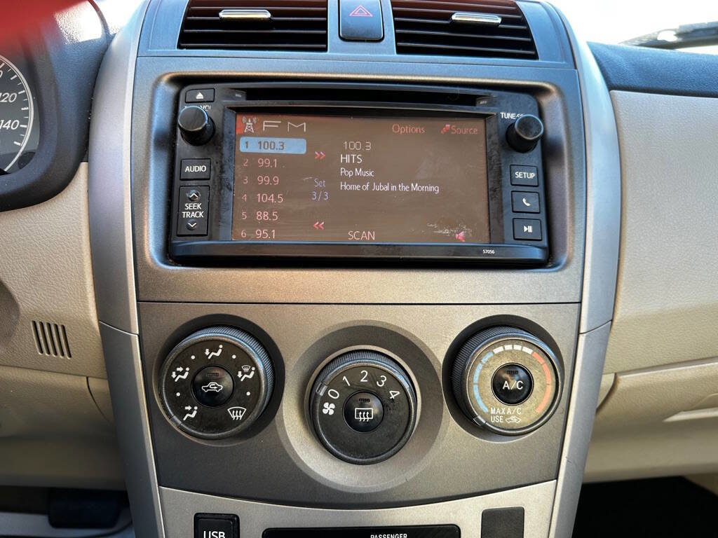 Used 2013 Toyota Corolla LE image 16