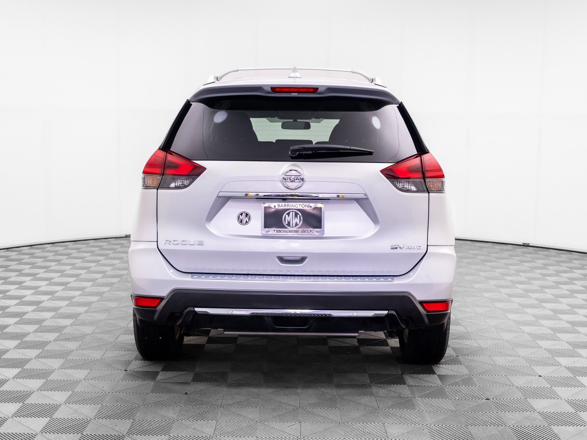 Used 2017 Nissan Rogue SV AWD/4WD image 5
