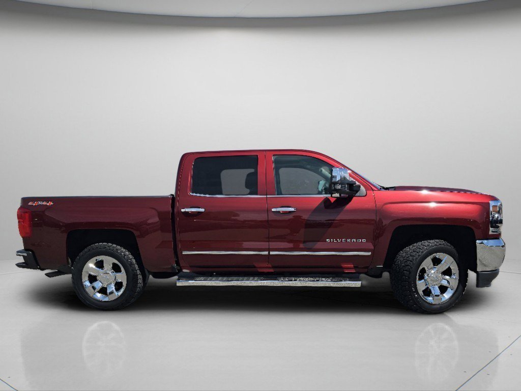 Used 2017 Chevrolet Silverado 1500 LTZ image 24