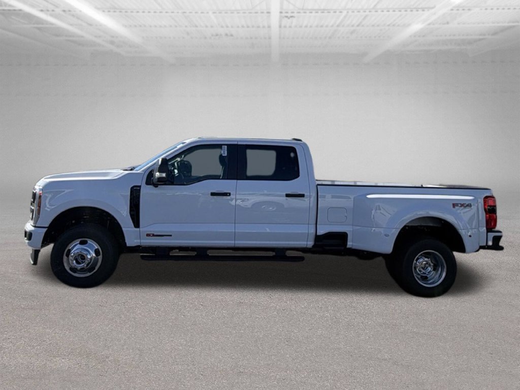New 2027 Ford F350 XL w/ STX Appearance Package AWD/4WD image 3