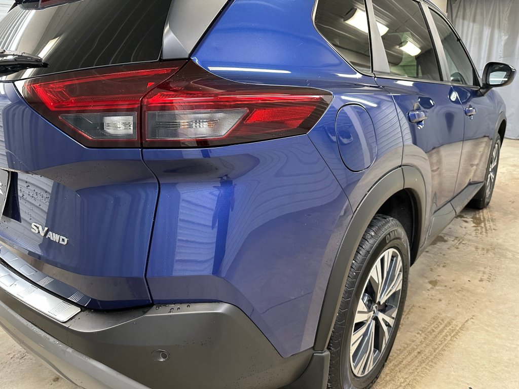 Used 2023 Nissan Rogue SV AWD/4WD image 24