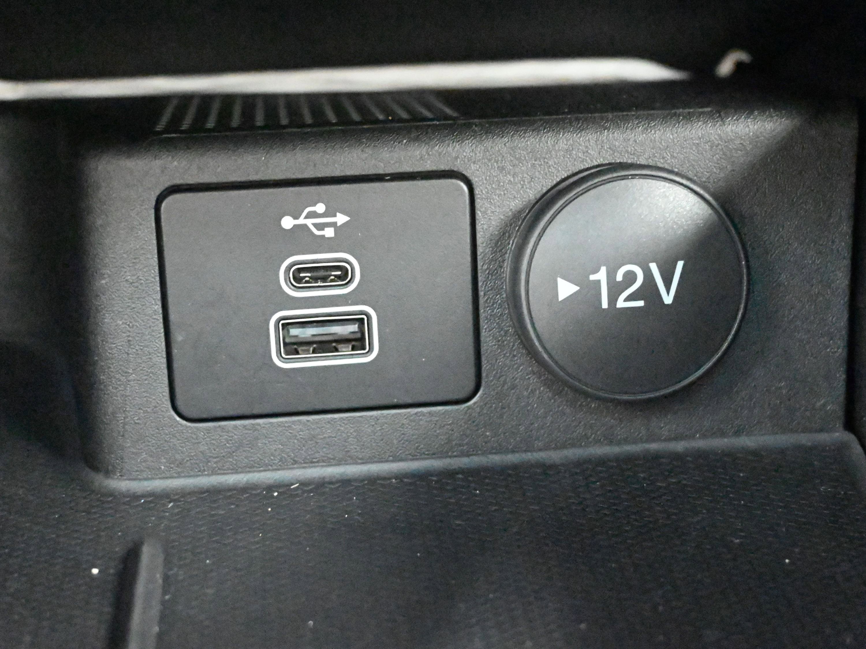 Used 2024 Ford Escape Active AWD/4WD image 18