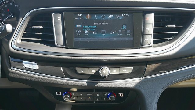 Used 2019 Buick Enclave Premium image 15