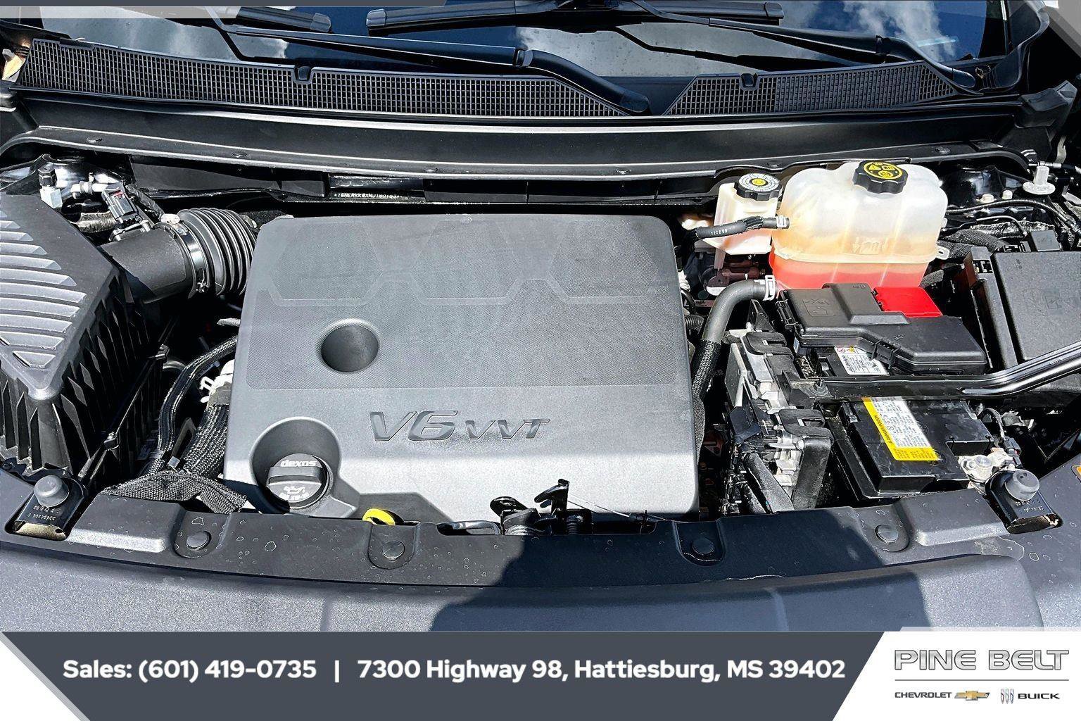 Used 2022 Chevrolet Traverse Premier FWD image 8