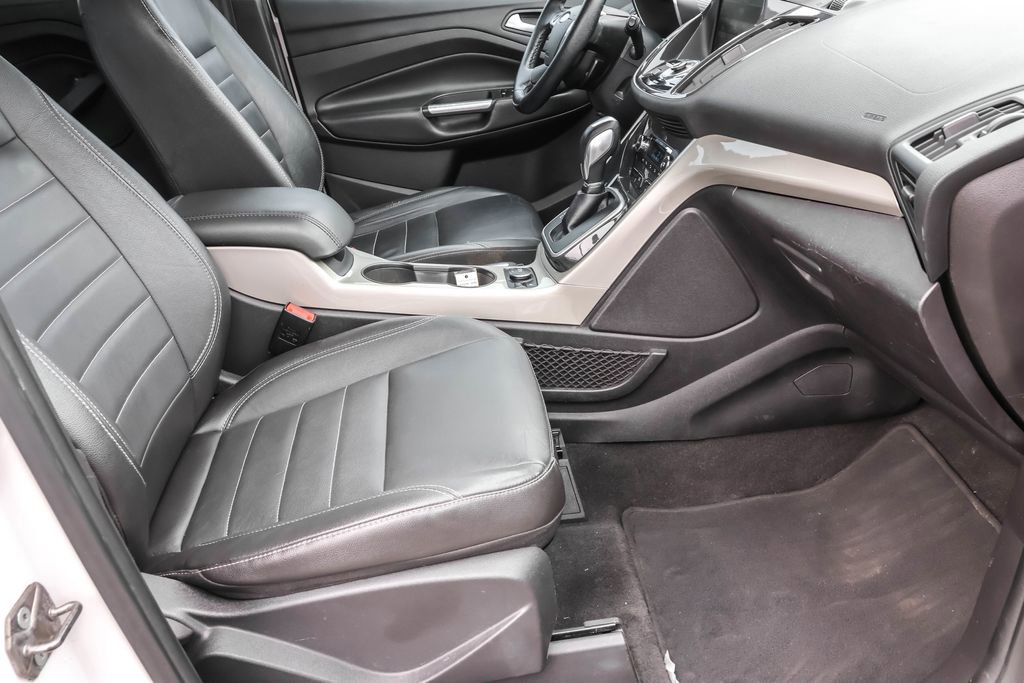 Used 2014 Ford C-MAX SEL w/ Equipment Group 303A FWD image 38