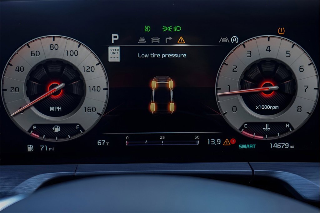 Used 2024 Kia Telluride SX X-Pro image 18