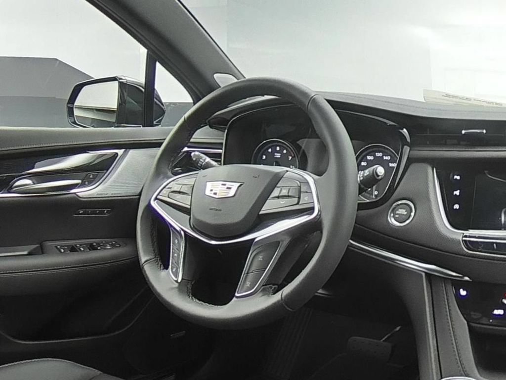 New 2026 Cadillac XT5 Premium Luxury FWD image 39