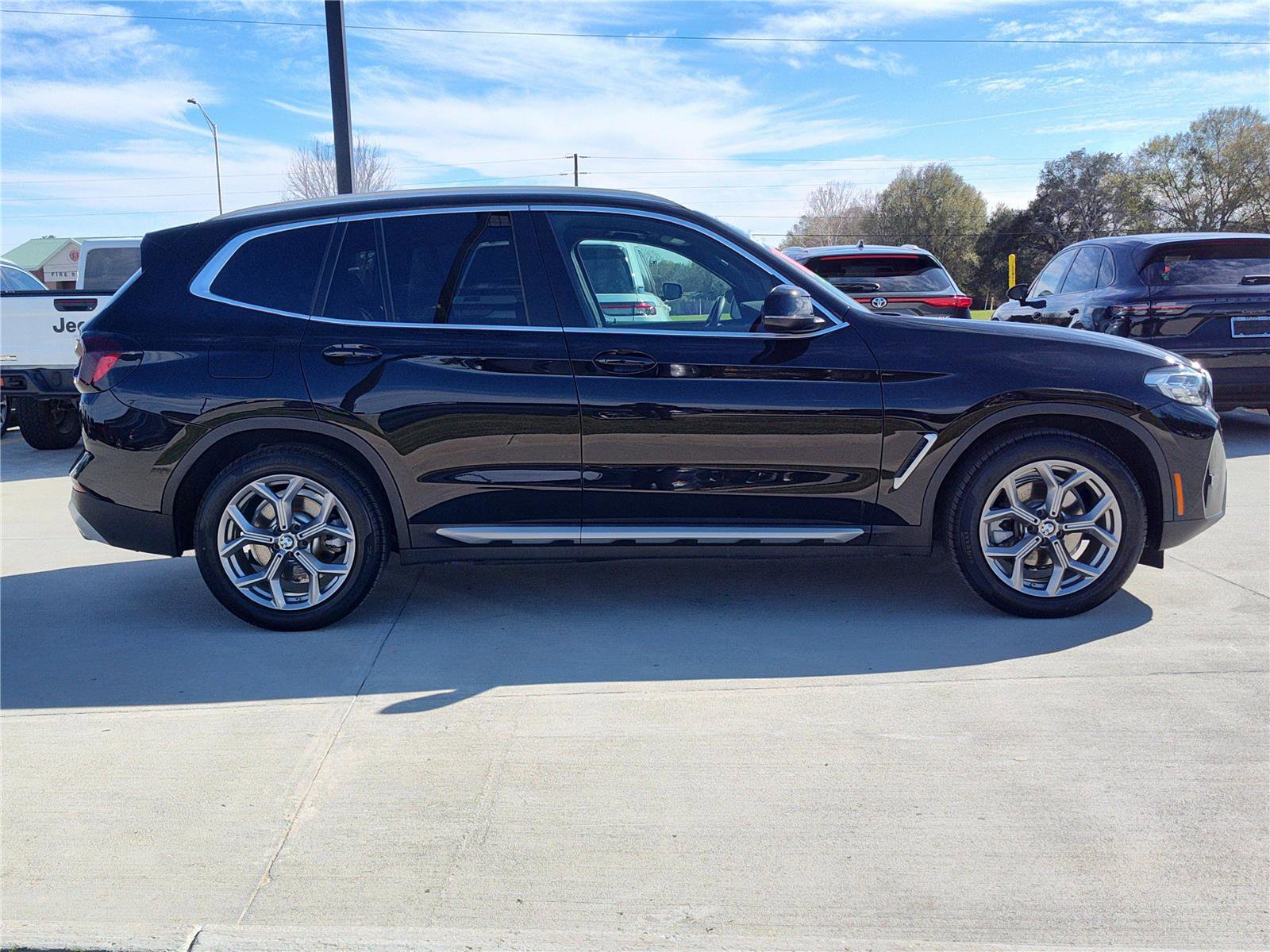 Certified 2023 BMW X3 sDrive30i w/ Premium Package image 8