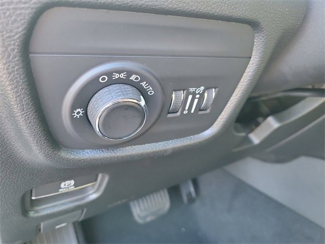 New 2025 Jeep Grand Cherokee L Laredo w/ Luxury Tech Group I image 21