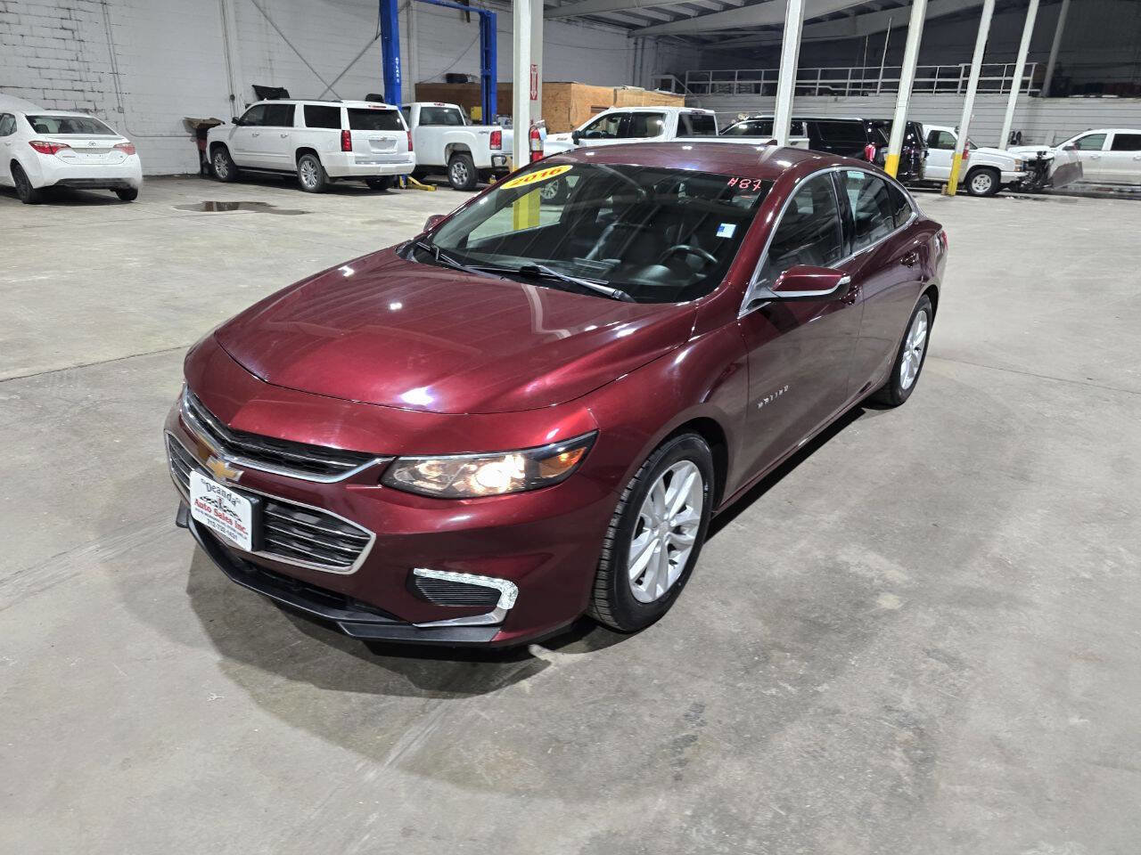 Used 2016 Chevrolet Malibu LT w/ Leather Package image 2