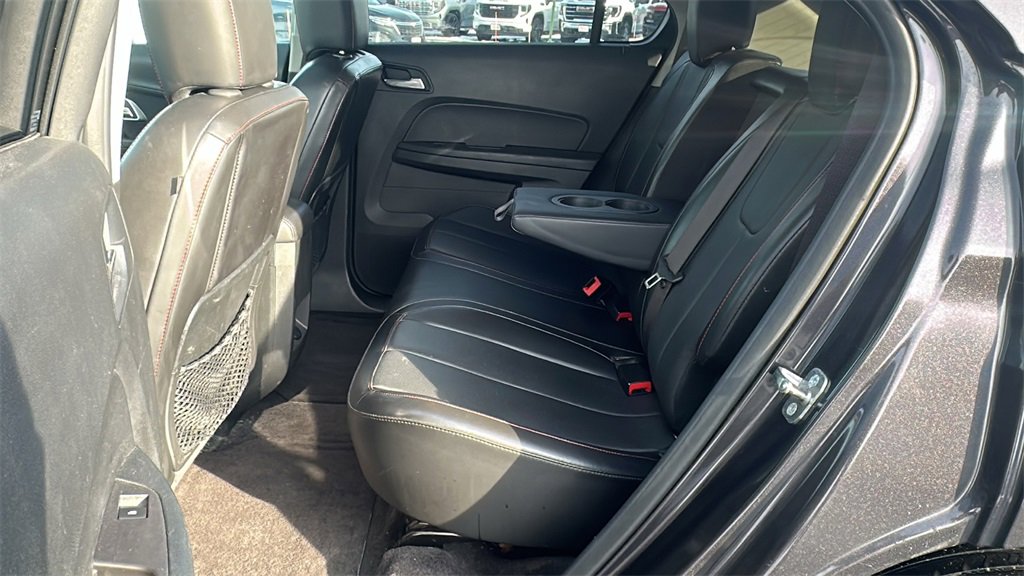 Used 2016 Chevrolet Equinox LTZ w/ Enhanced Convenience Package image 27