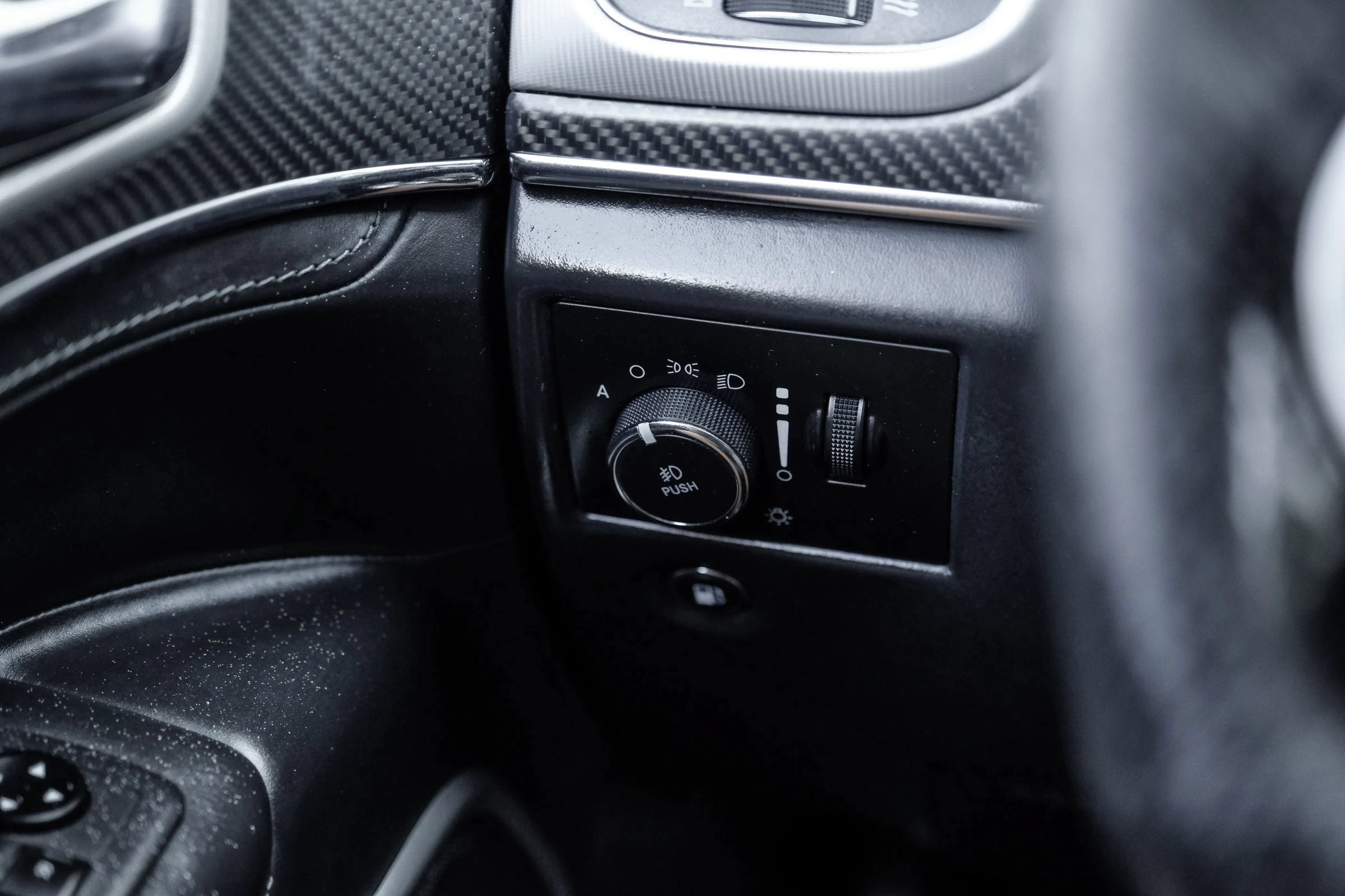 Used 2020 Jeep Grand Cherokee SRT AWD/4WD image 37