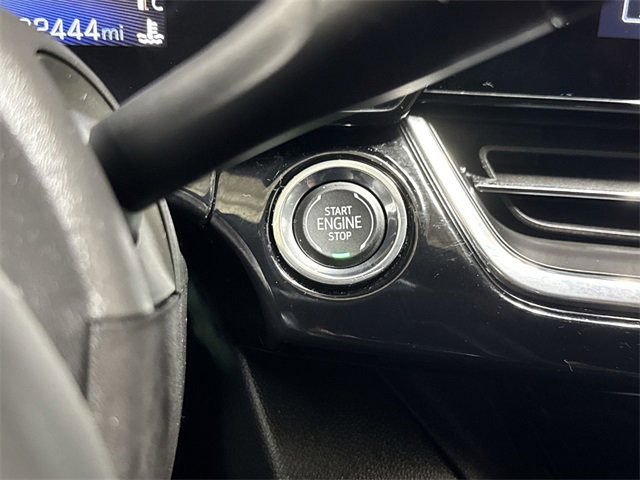 Certified 2025 Chevrolet Trax RS w/ Driver Confidence Package image 16