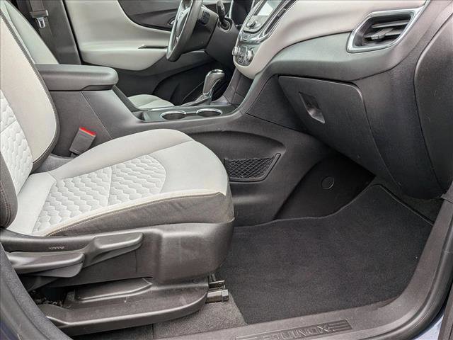 Used 2018 Chevrolet Equinox LS image 16