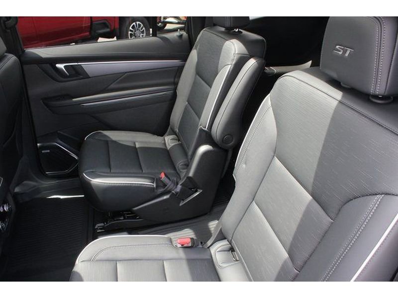 New 2026 Buick Enclave Sport Touring w/ Power Package image 23