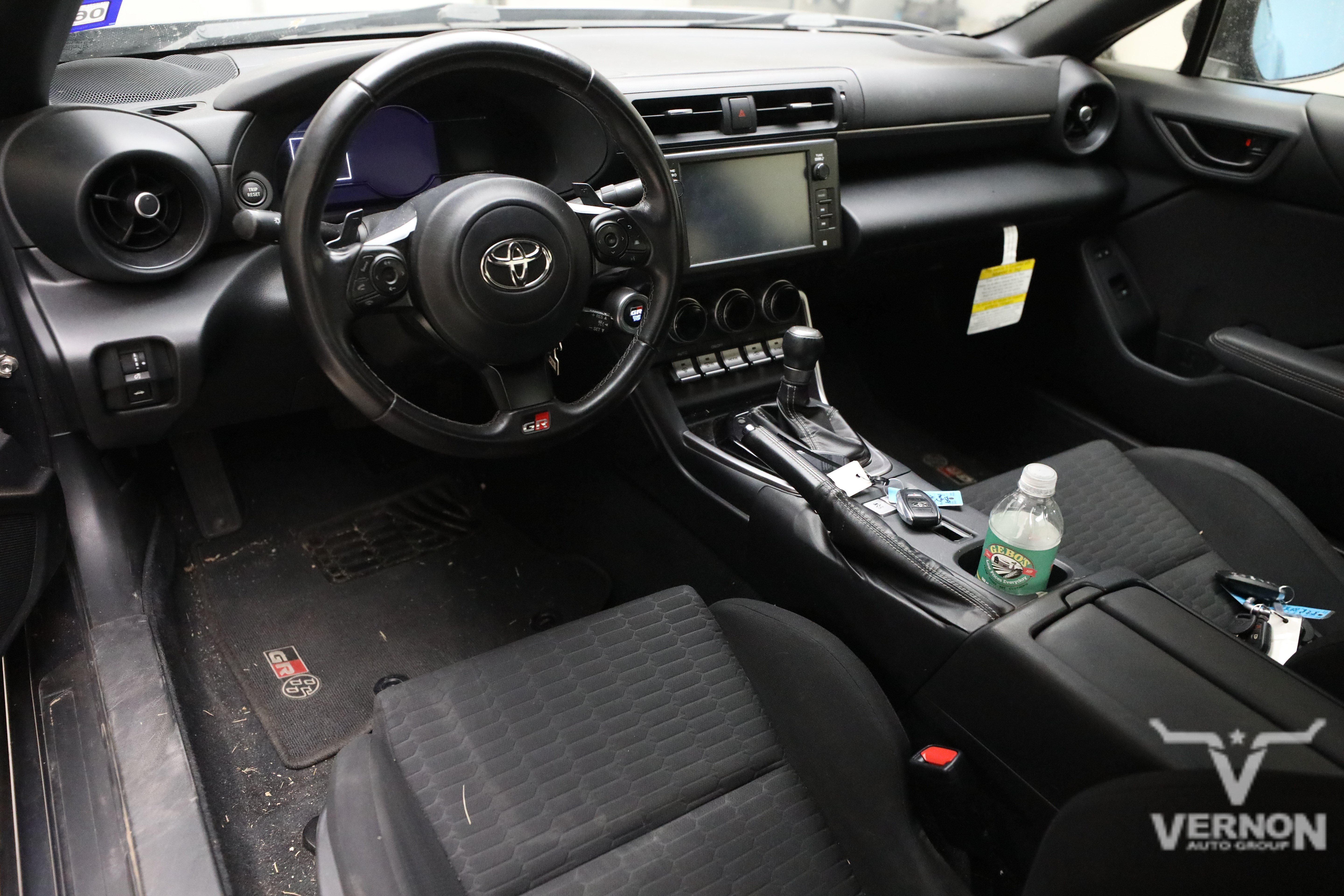 Used 2022 Toyota GR86 RWD image 8