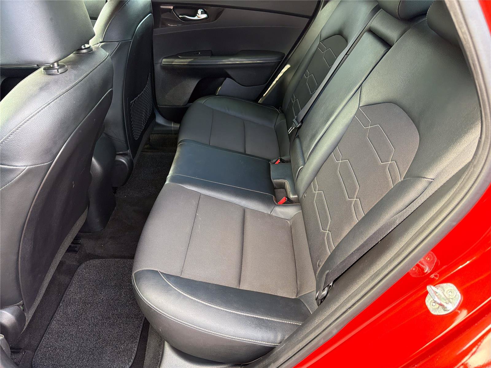 Used 2020 Kia Forte GT-Line FWD image 18