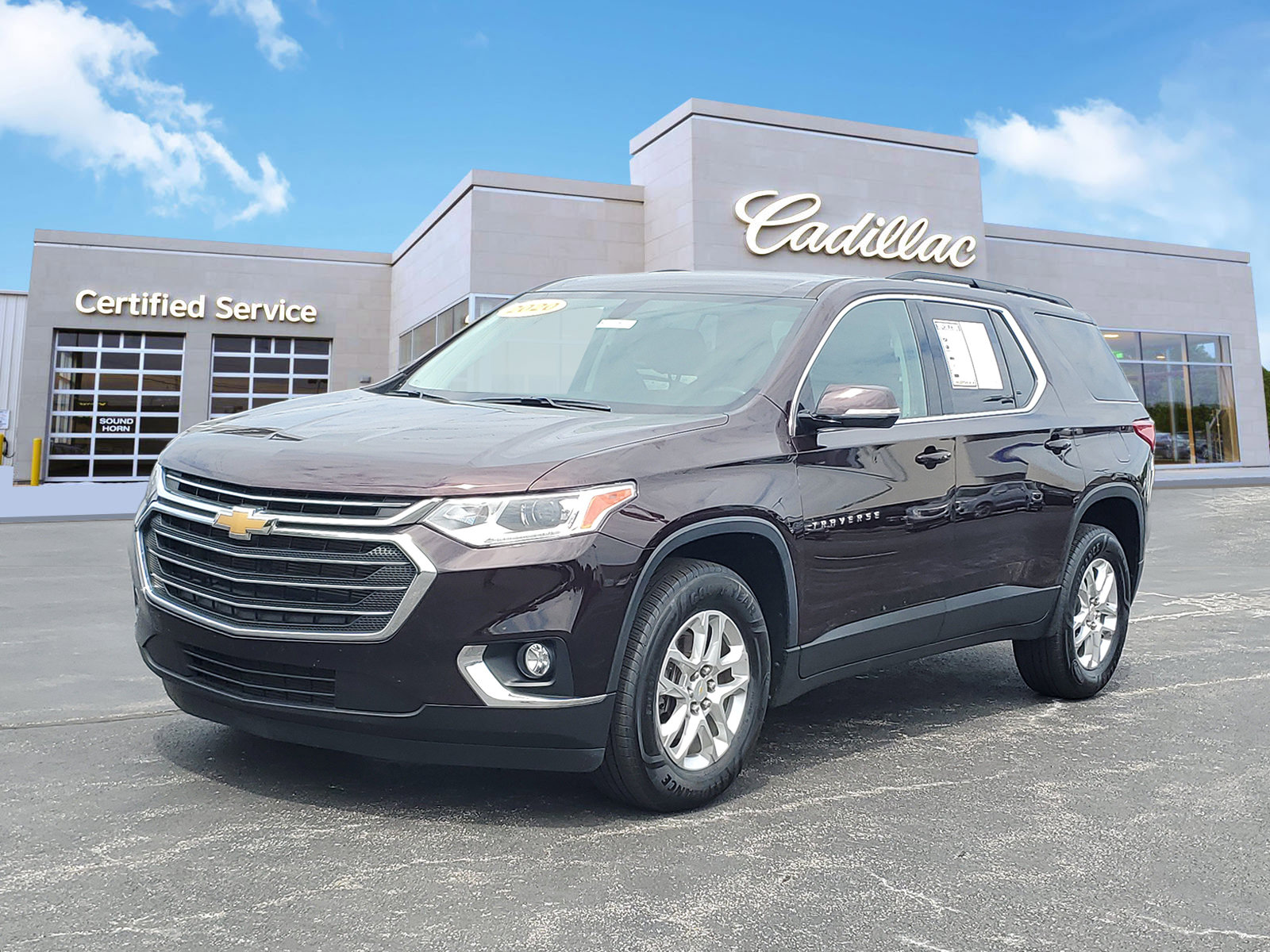 Used 2020 Chevrolet Traverse LT