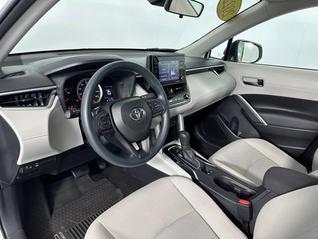 Used 2022 Toyota Corolla Cross L AWD/4WD image 16