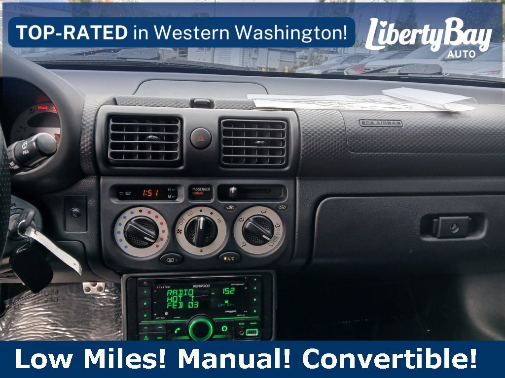 Used 2000 Toyota MR2 image 21