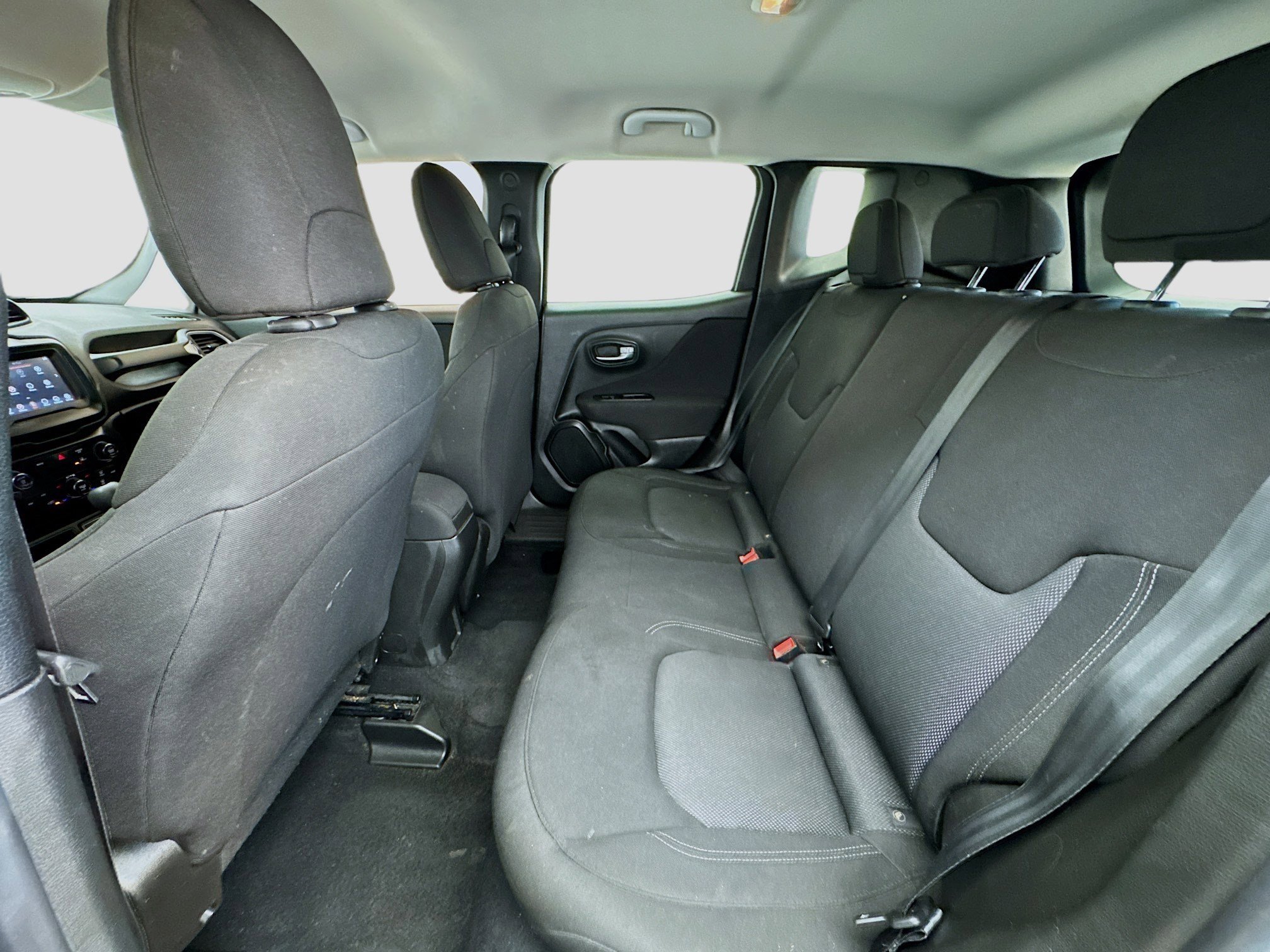 Used 2021 Jeep Renegade Sport image 13