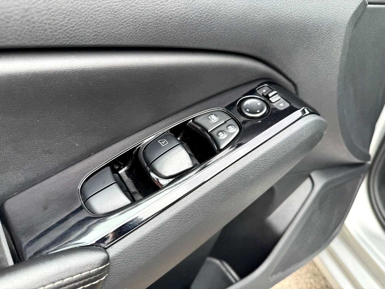 Used 2023 Nissan Altima 2.5 SV image 25