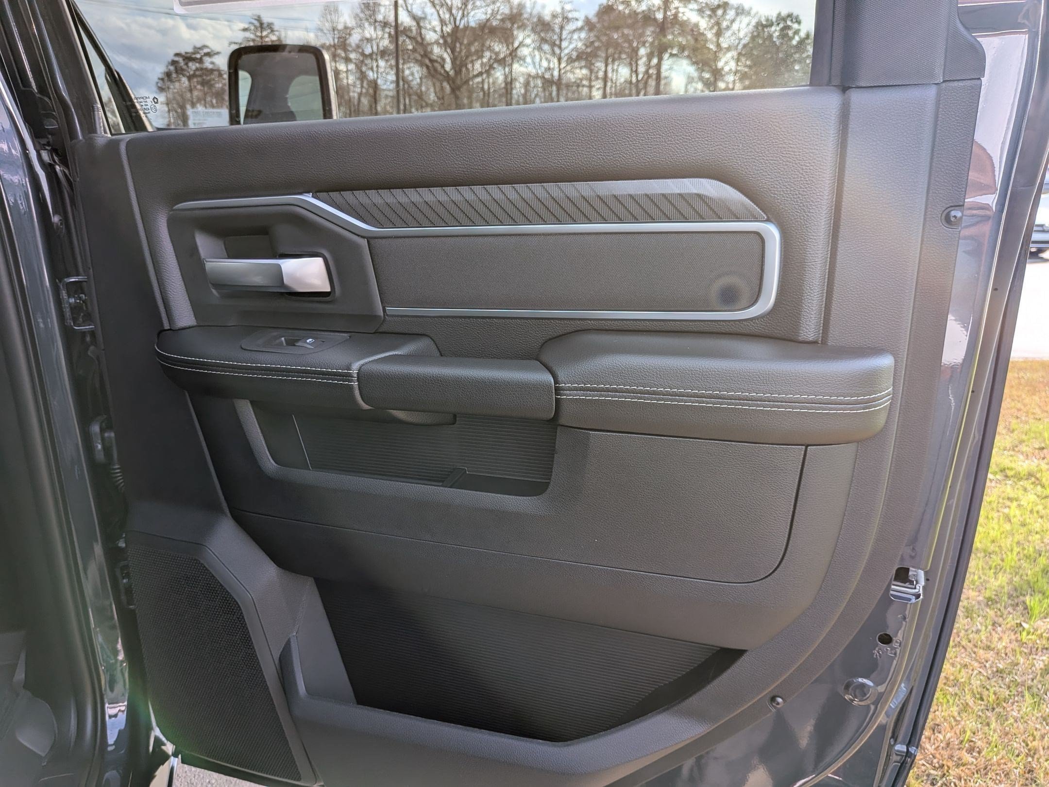 New 2026 RAM 2500 Big Horn AWD/4WD image 31