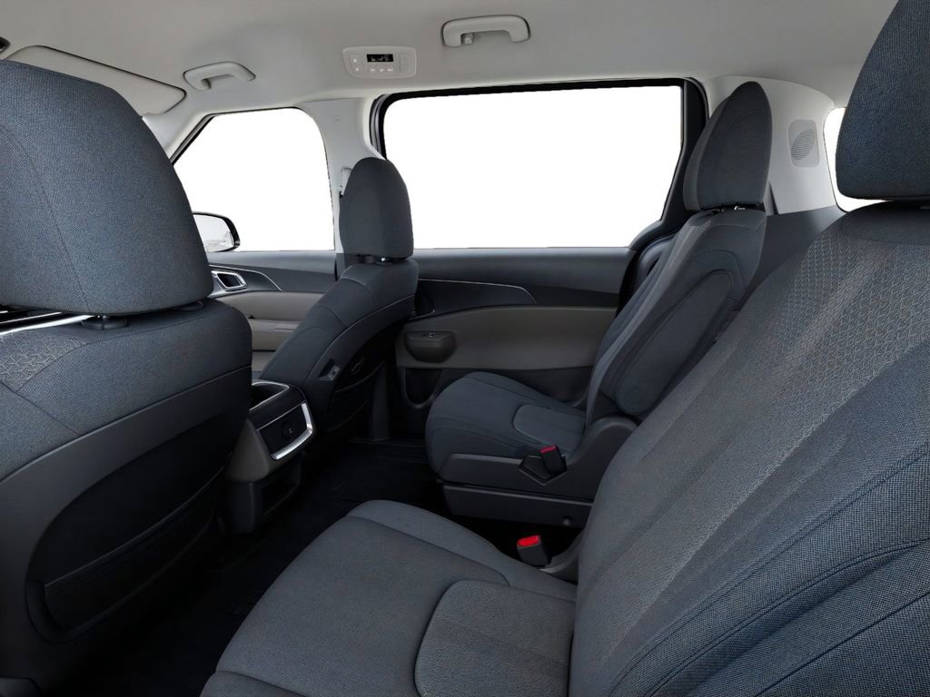 New 2026 Kia Carnival LX image 18