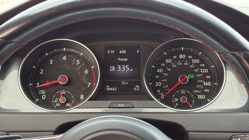 Used 2016 Volkswagen GTI SE w/ Lighting Package (SEL) FWD image 19