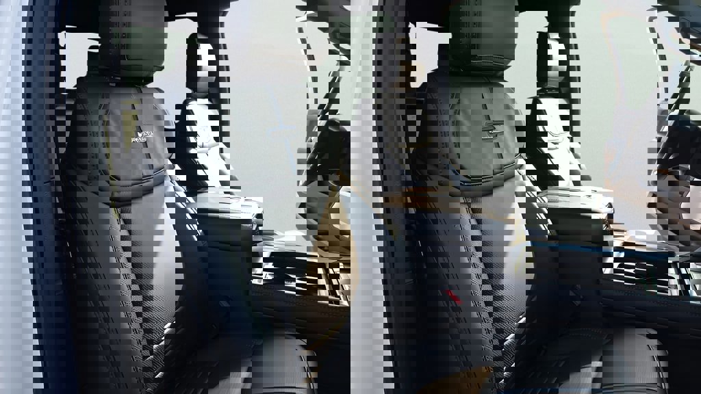 New 2026 Ford F250 Platinum image 18