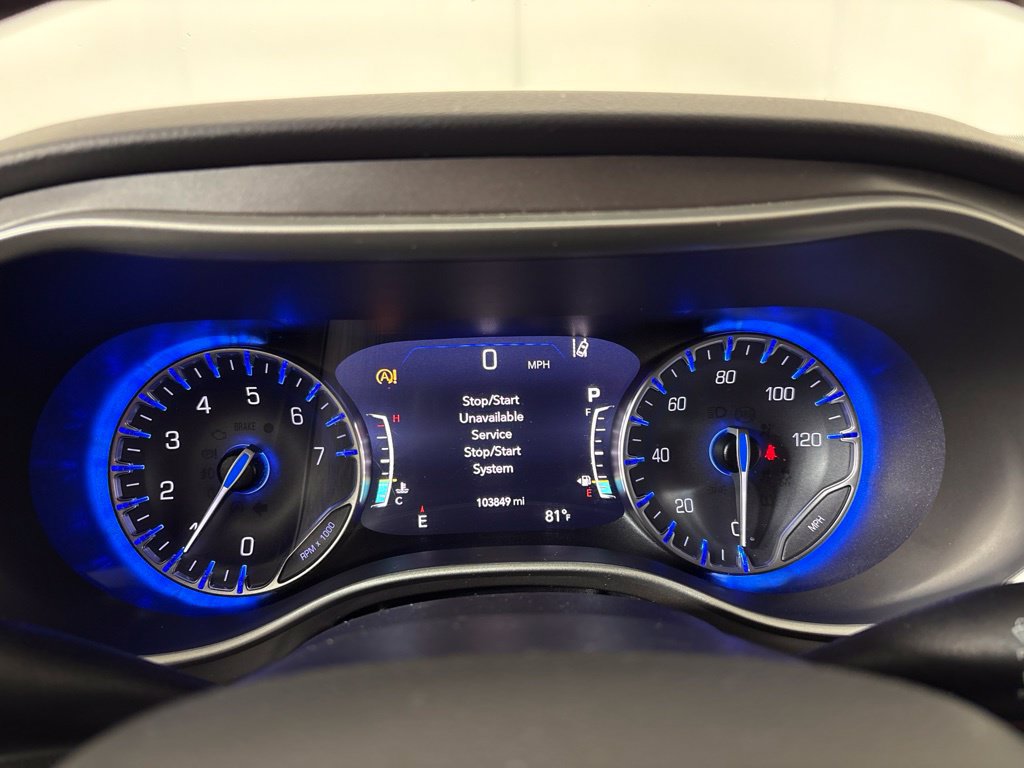 Used 2022 Chrysler Pacifica Touring-L FWD image 28