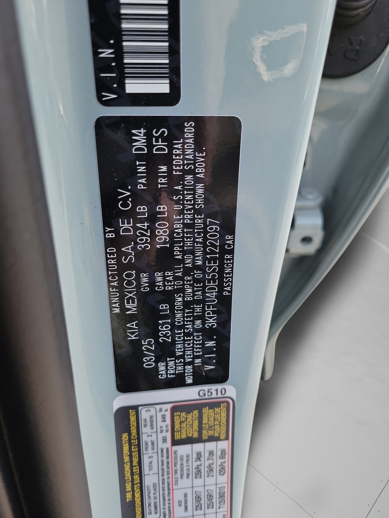 Certified 2025 Kia K4 EX FWD image 32