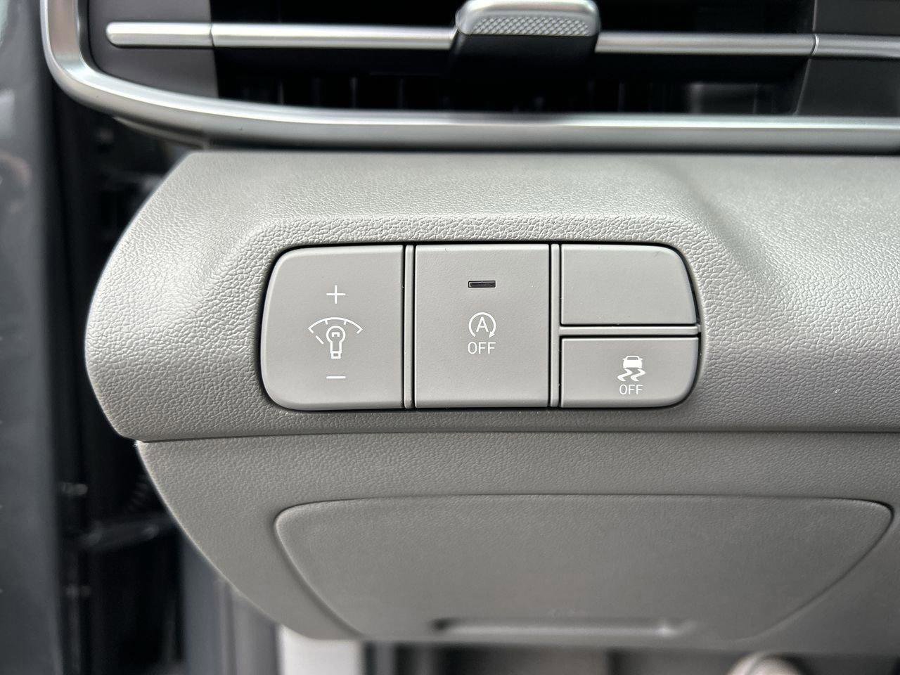 New 2026 Hyundai Elantra SEL Sport Premium FWD image 28