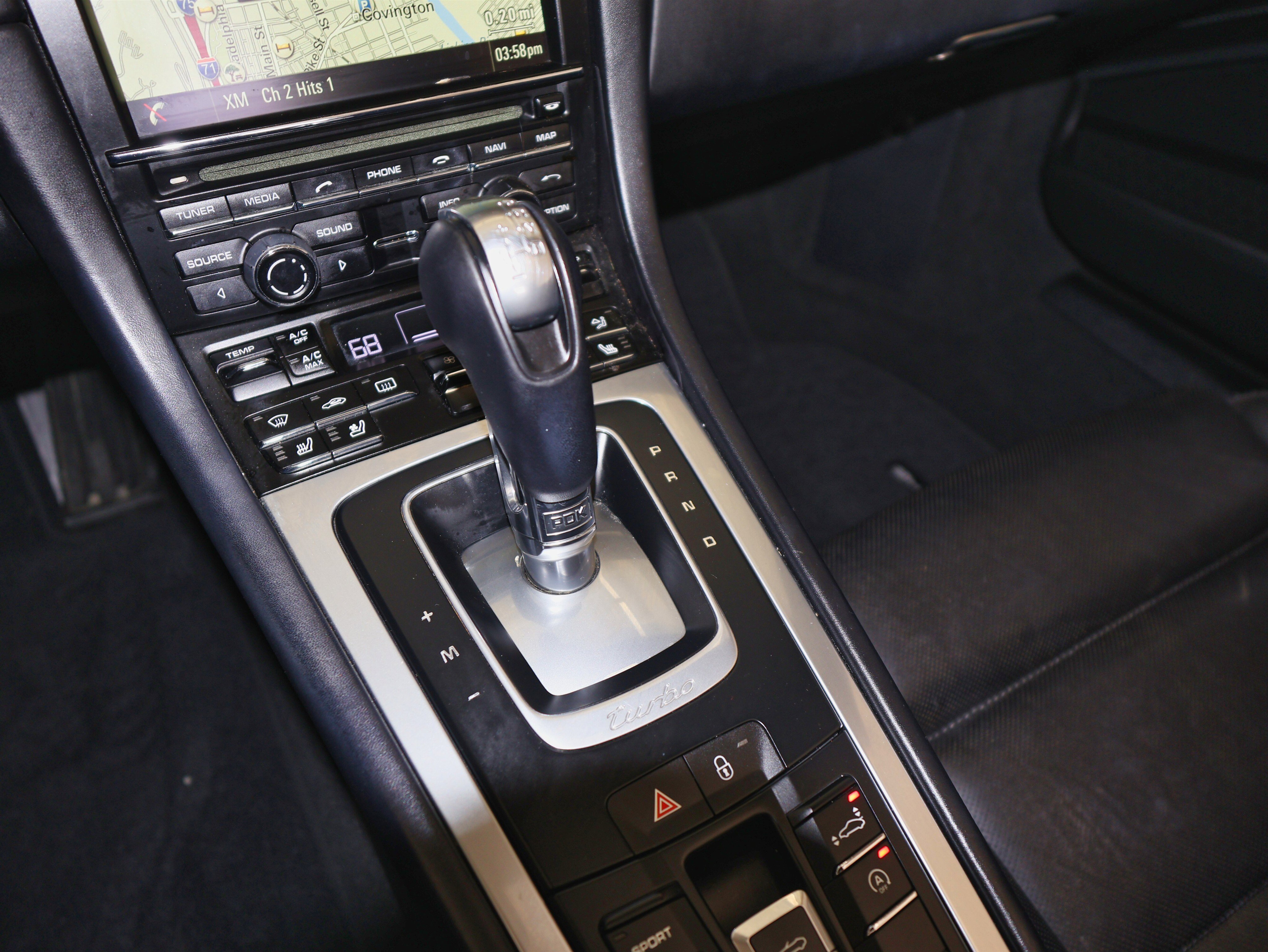 Used 2016 Porsche 911 Turbo image 40