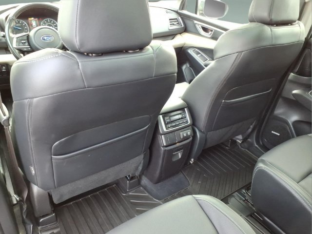 Used 2022 Subaru Ascent Limited w/ Technology Package AWD/4WD image 17