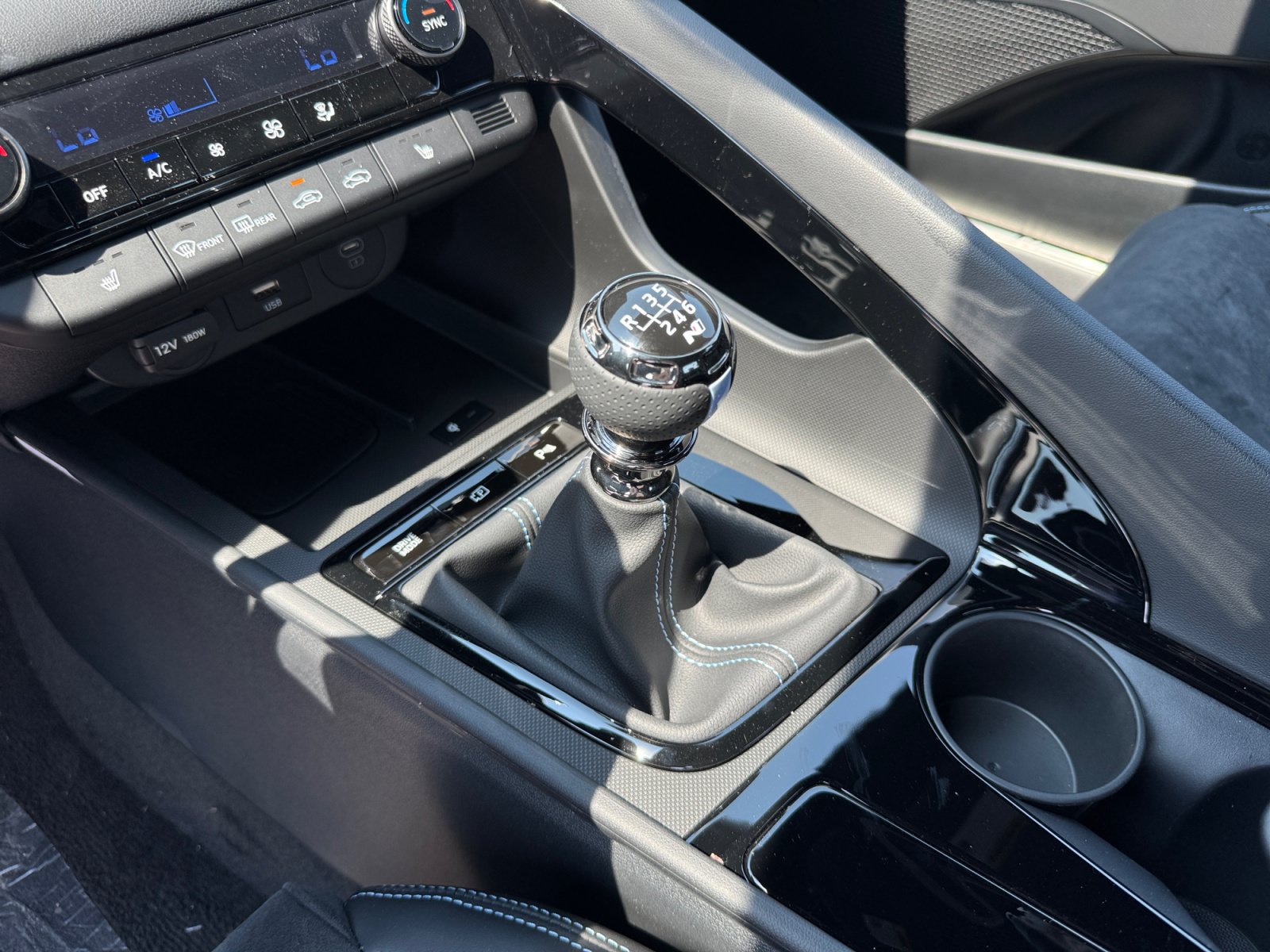New 2026 Hyundai Elantra N FWD image 14