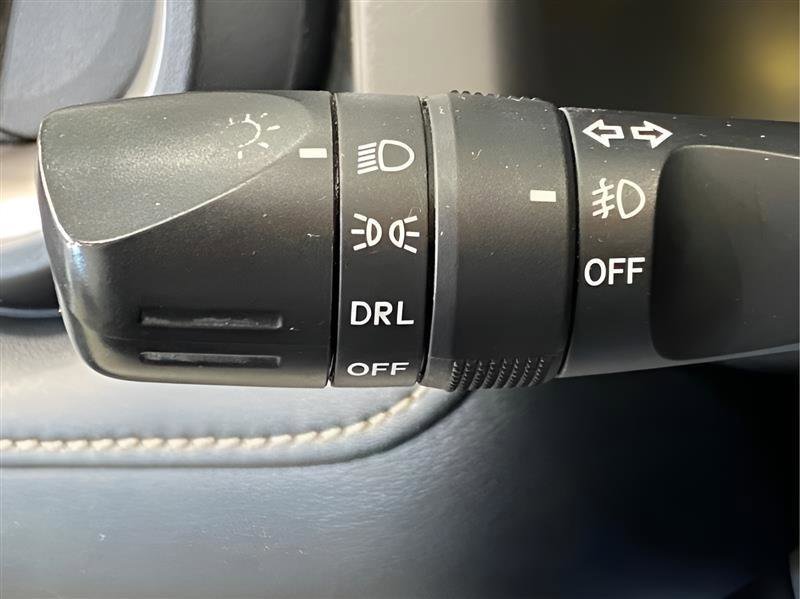 Used 2015 Toyota RAV4 XLE AWD/4WD image 13