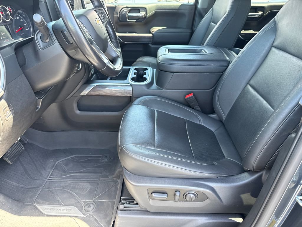 Used 2021 Chevrolet Silverado 1500 LTZ image 27