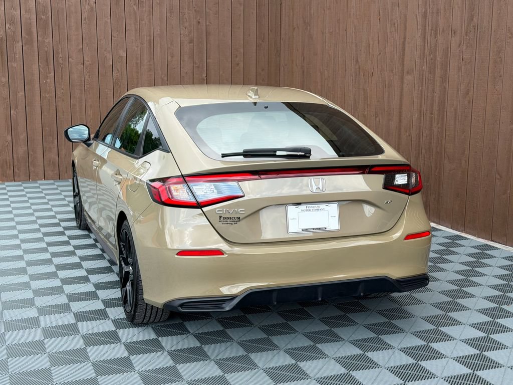 Used 2025 Honda Civic Sport image 16