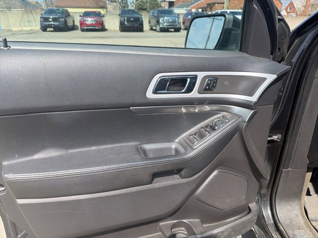 Used 2013 Ford Explorer Sport image 12