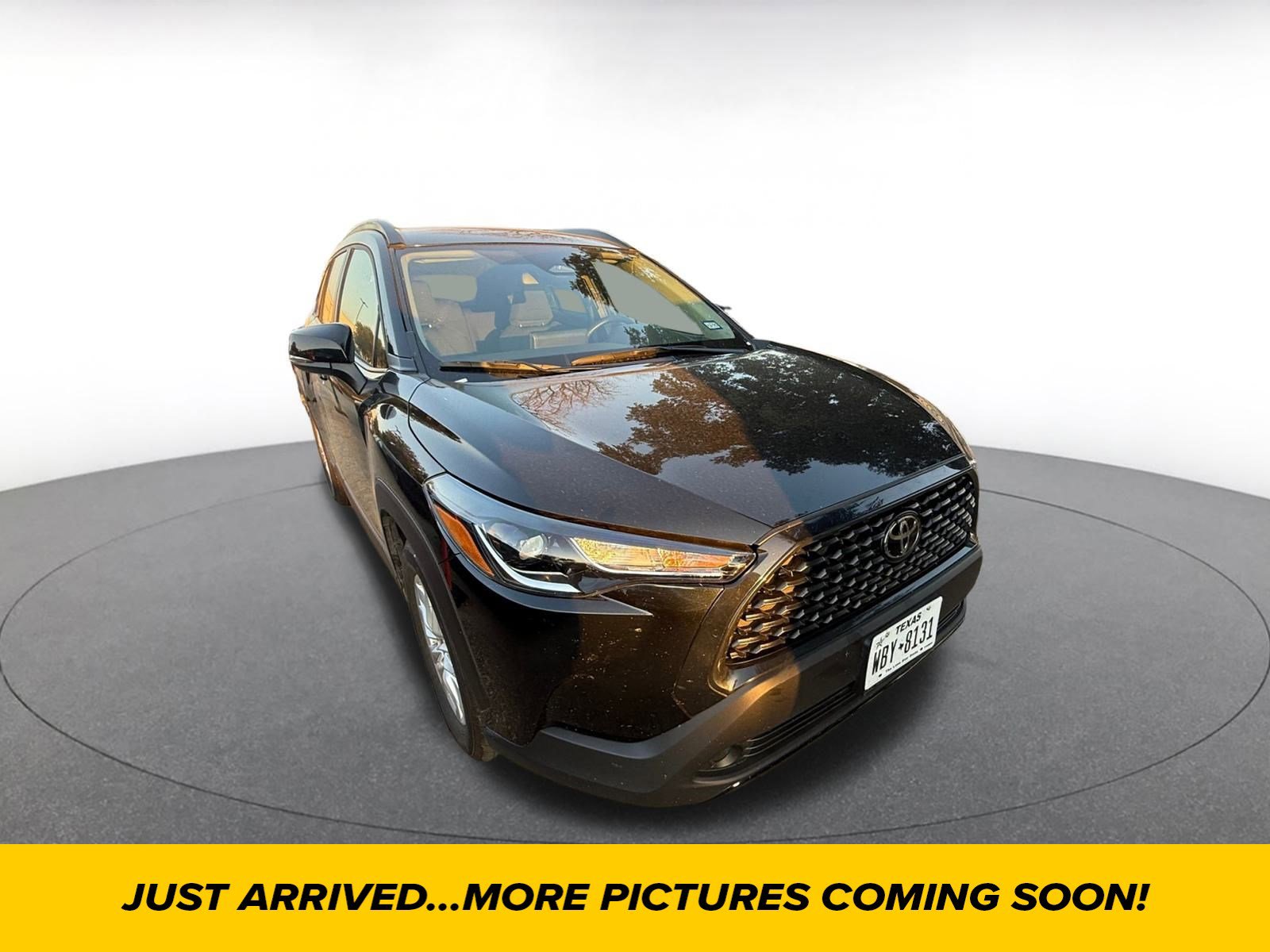Used 2025 Toyota Corolla Cross LE