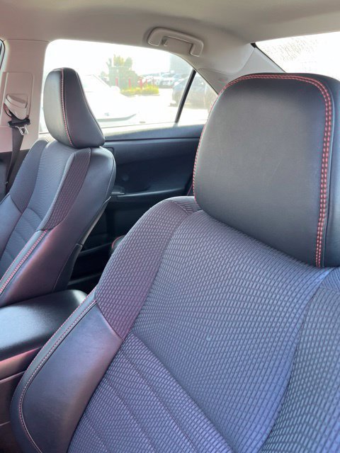 Used 2017 Toyota Camry SE FWD image 5